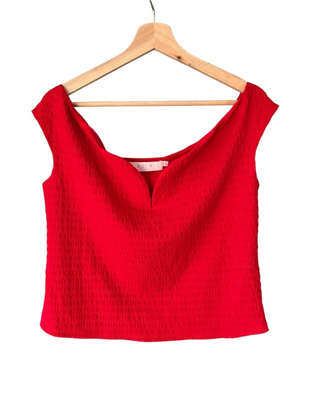 ASTR The Label Red Textured Sweetheart Off the Shoulder Top